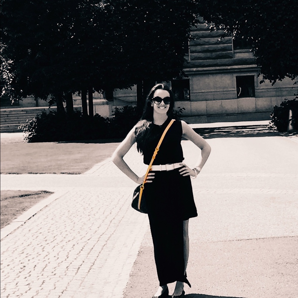 Meet your Posher, Catherine